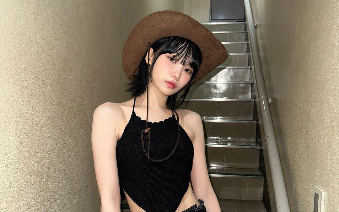 르세라핌 김채원이 잠시 활동을 중단한다